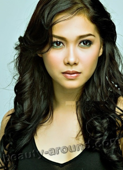 Top 16 Beautiful Filipino Women Photo Gallery